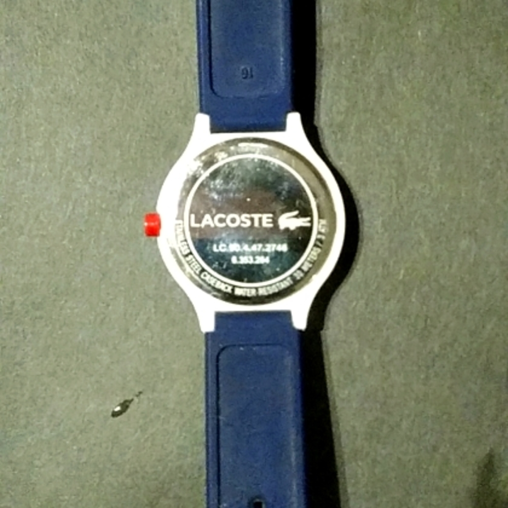 Lacoste watch - Picture 2 of 2
